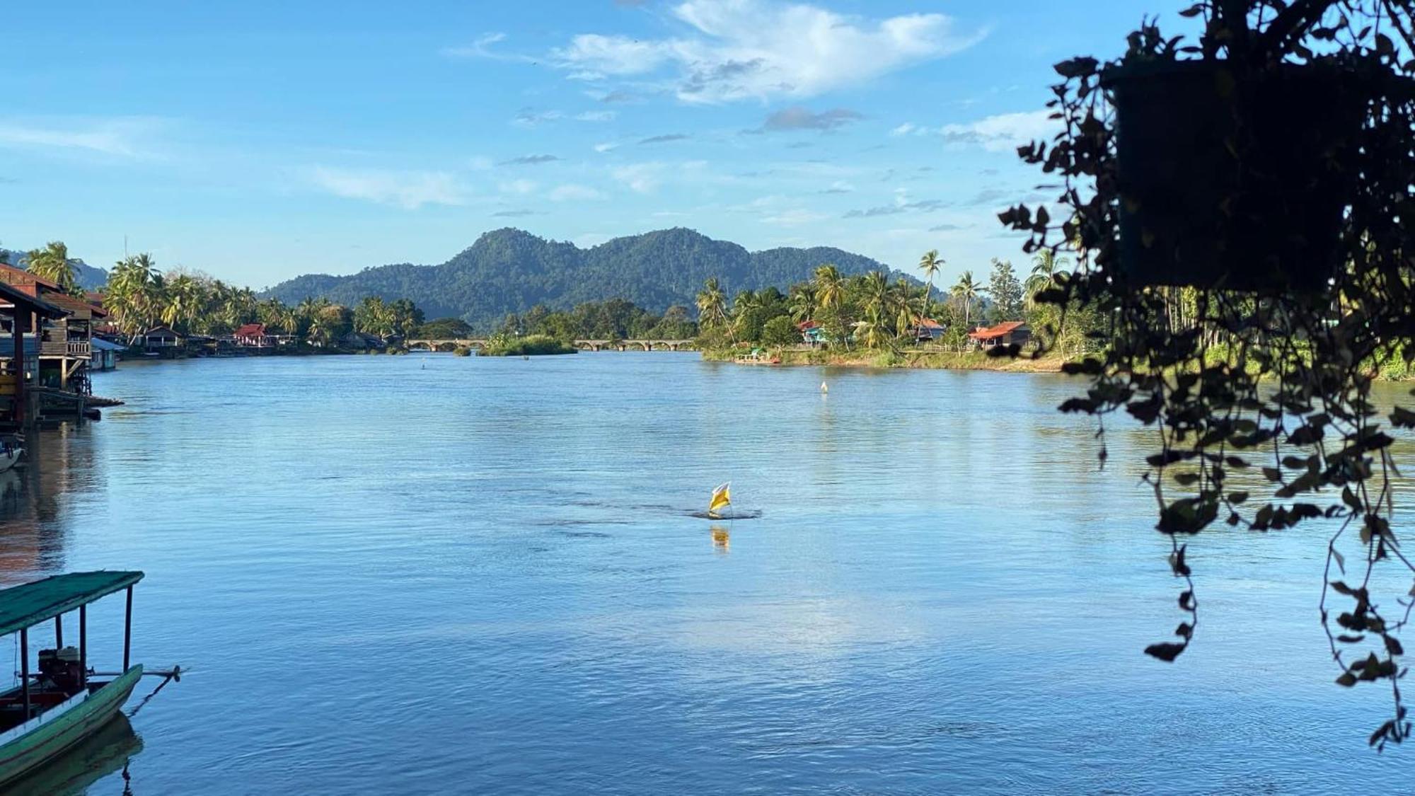Souksanh River Bungalow Muang Không 外观 照片