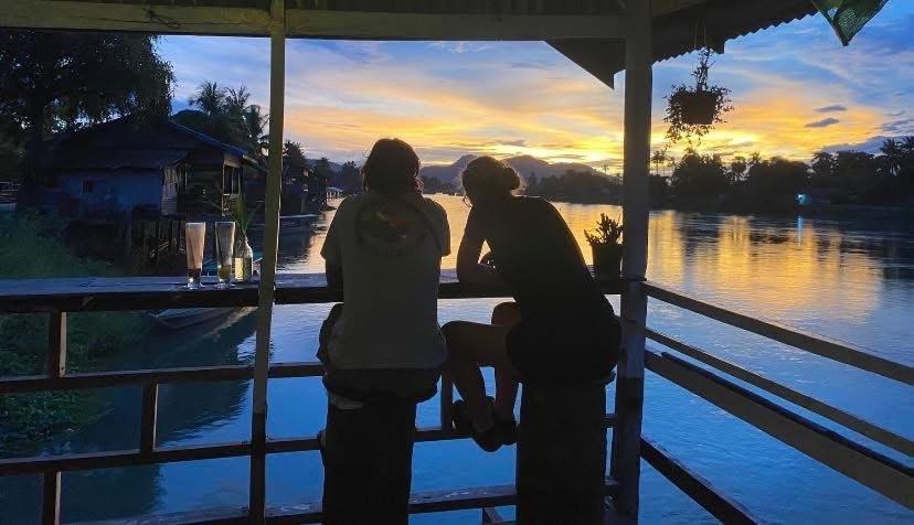 Souksanh River Bungalow Muang Không 外观 照片